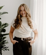 Book an Appointment with Gracie Merritt at Kainos Aesthetics Fort Mitchell