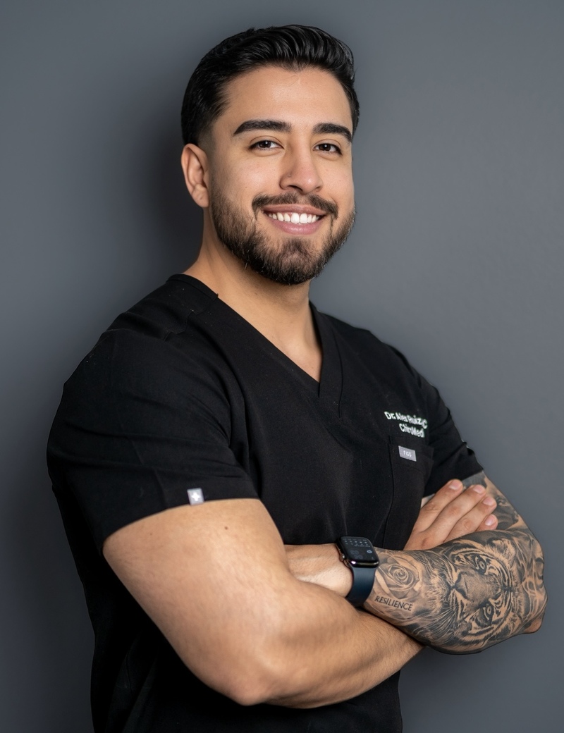 Dr. Alex Ruiz, DC