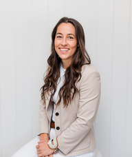 Book an Appointment with Dr. Holly Hernandez for Physical Therapy