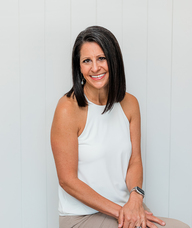 Book an Appointment with Dr. Laina Flores for Physical Therapy