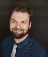 Book an Appointment with Dr. Gavin Spennewyn for Chiropractic