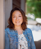 Book an Appointment with Jennifer Bao at Loveland Acupuncture