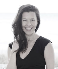 Book an Appointment with Dr. Jessi Reis for Traditional Chinese Medicine & Acupuncture