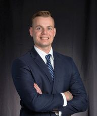 Book an Appointment with Dr. Kelley Dekle for Chiropractic