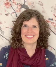 Book an Appointment with Tracy Schreiter for Acupuncture