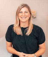 Book an Appointment with Kim Silsby for Acupuncture