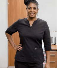 Book an Appointment with Oyamiwa Walker for Massage Therapy