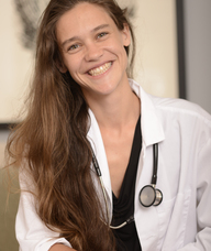Book an Appointment with Dr. Alexandra Garcia for Acupuncture & Traditional Chinese Medicine