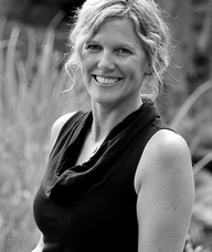 Book an Appointment with Jenn Collins for Chinese Medicine & Acupuncture