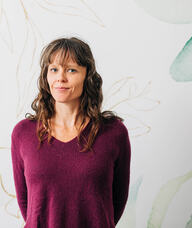 Book an Appointment with Shelby VanCleve for Acupuncture