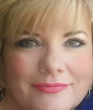 Book an Appointment with Earleen Owens for Eyebrow and Eyeliner Procedures Combined